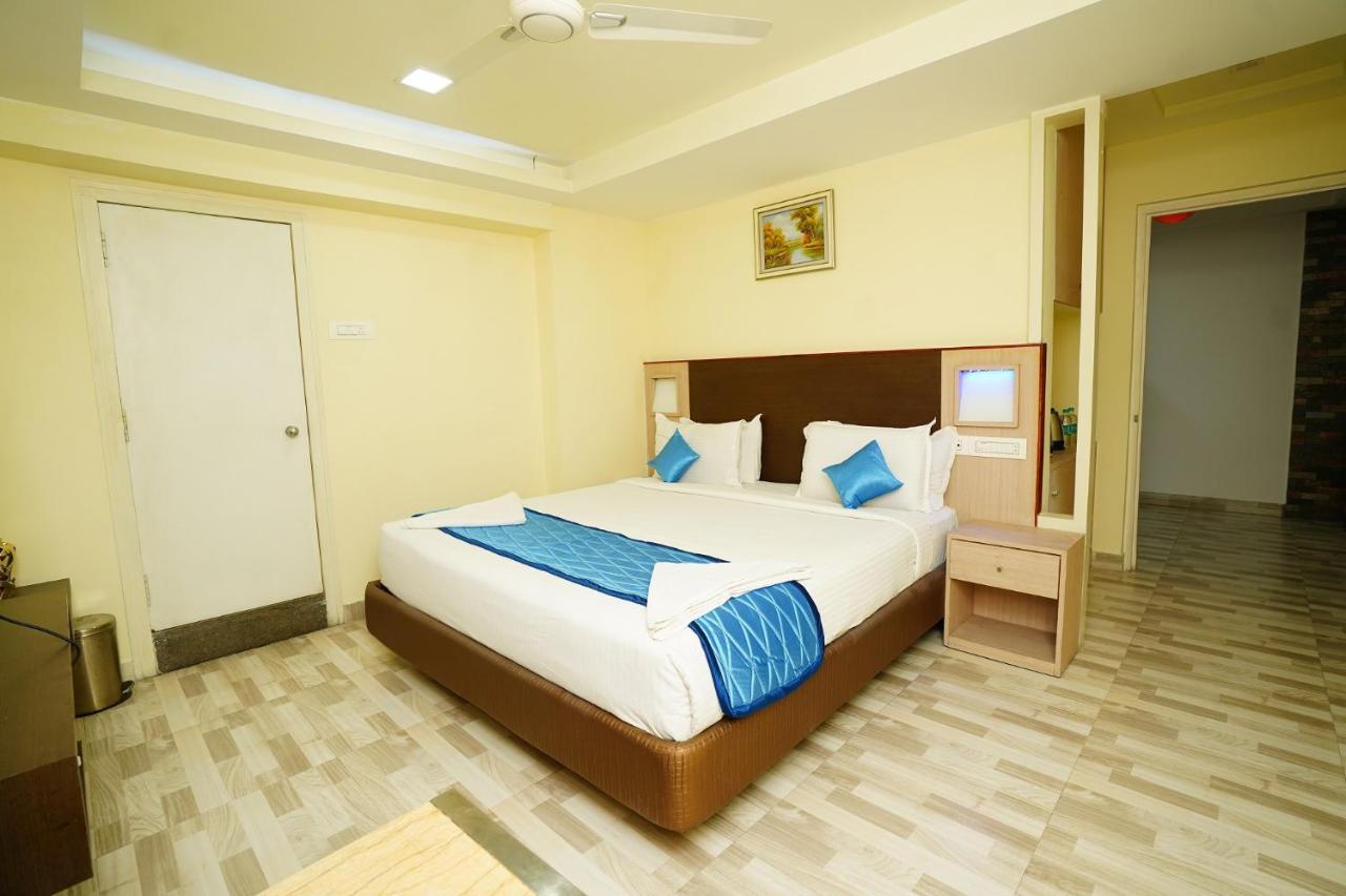 Hotel Sk Riverfront Vijayawāda Exterior photo